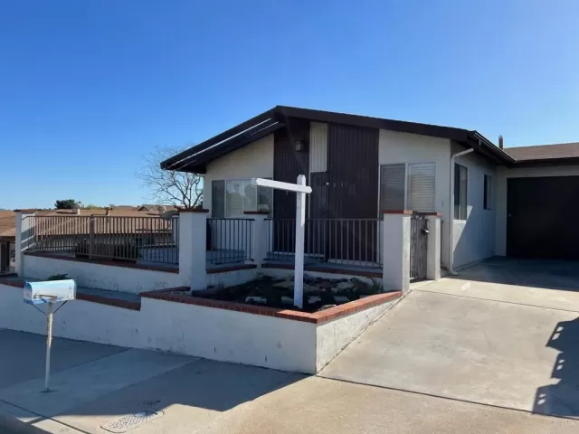 MLS: NDP2301143 Condo For Sale