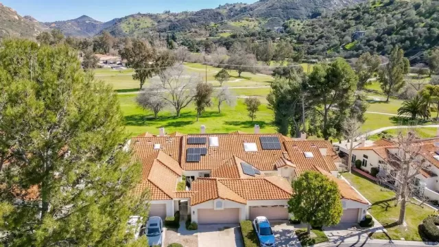 MLS: NDP2301177 Condo For Sale