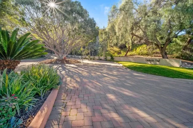 MLS: NDP2301181 Condo For Sale