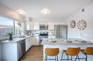 Photo #1: NDP2301189 Listing