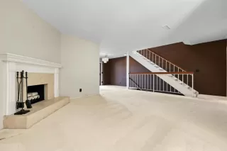 Photo #5: NDP2301246 Listing