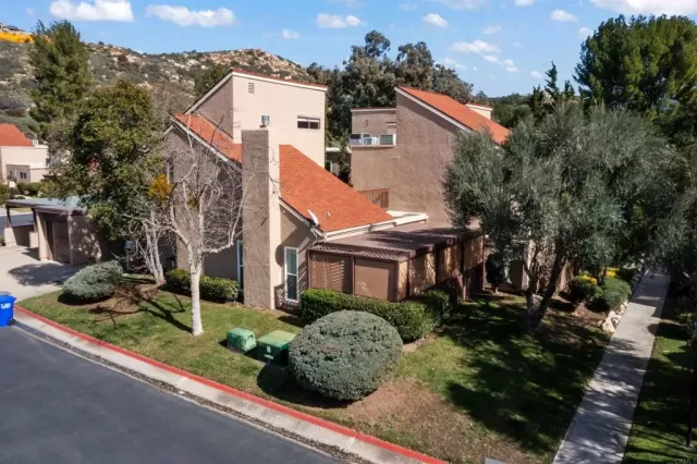 MLS: NDP2301254 Condo For Sale