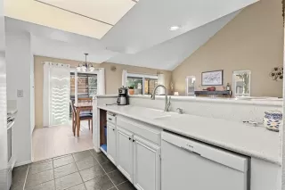 Photo #4: NDP2301254 Listing