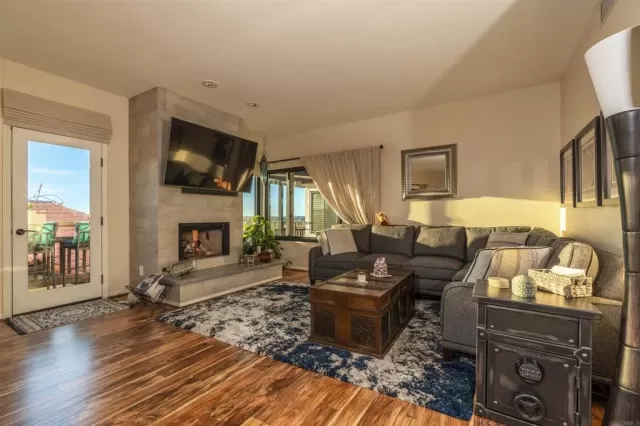 MLS: NDP2301302 Condo For Sale