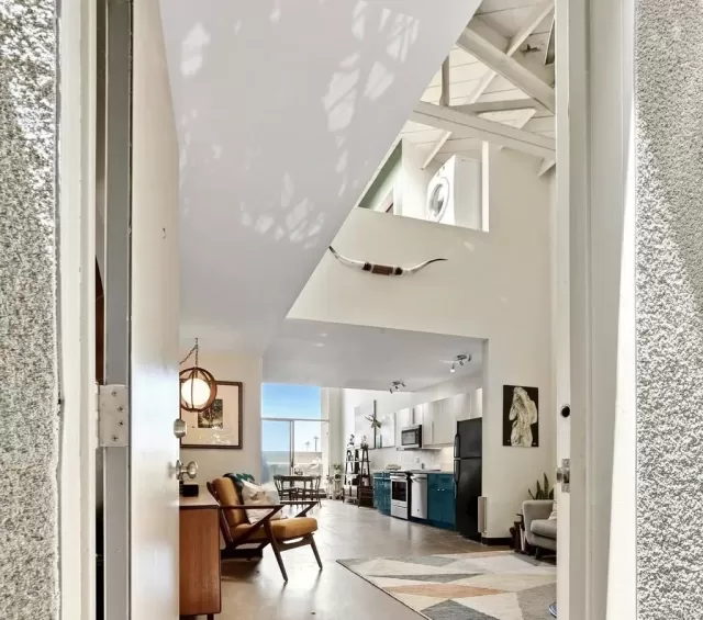 MLS: NDP2301450 Condo For Sale