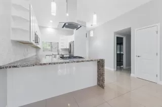 Photo #2: NDP2301481 Listing 