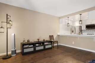 Photo #5: NDP2301492 Listing 