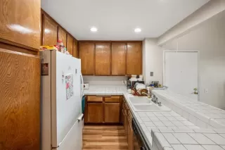 Photo #6: NDP2301502 Listing 