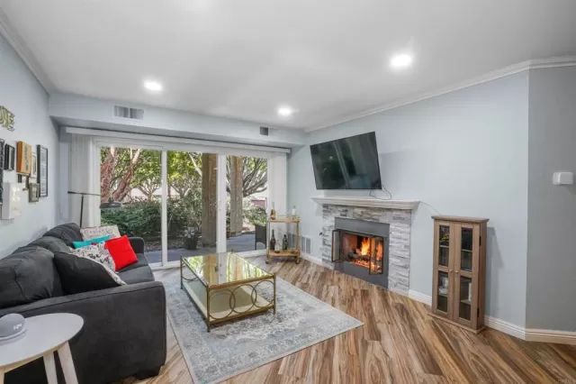 MLS: NDP2301542 Condo For Sale