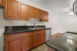 Photo #6: NDP2301550 Listing 