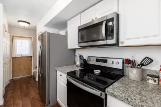 Photo #5: NDP2301774 Listing