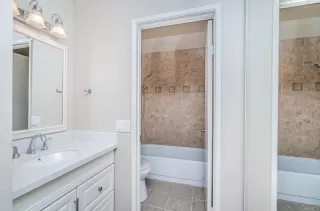 Photo #5: NDP2301809 Listing