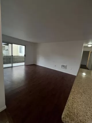 Photo #4: NDP2301816 Listing 