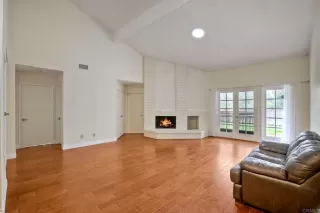 Photo #1: NDP2302007 Listing