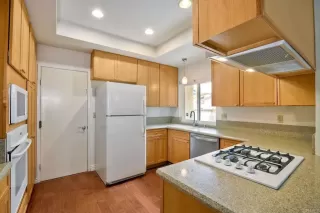 Photo #4: NDP2302007 Listing