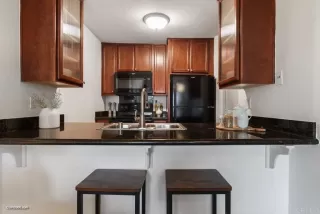 Photo #5: NDP2302021 Listing