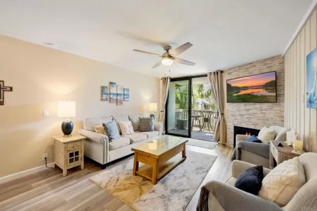 MLS: NDP2302114 Condo For Sale