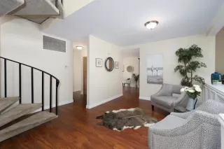 Photo #5: NDP2302163 Listing