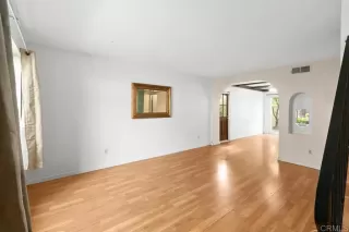 Photo #5: NDP2302168 Listing