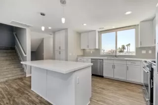 Photo #6: NDP2302315 Listing