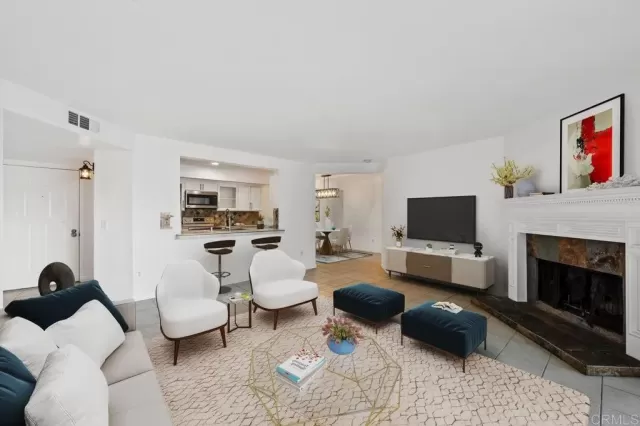 MLS: NDP2302321 Condo For Sale