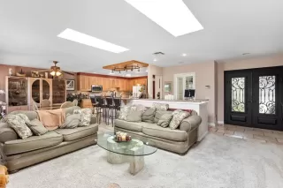 Photo #5: NDP2302333 Listing 