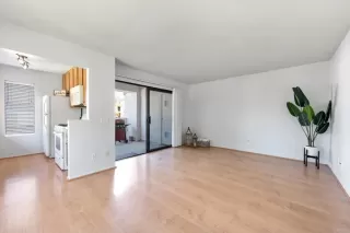 Photo #3: NDP2302396 Listing