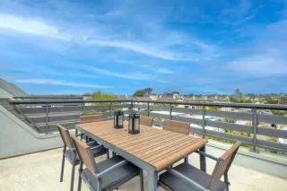 Photo #5: NDP2302434 Listing