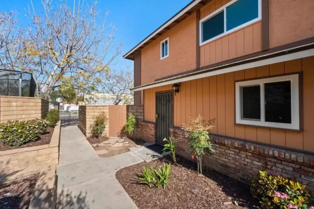 MLS: NDP2302533 Condo For Sale