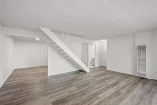 Photo #5: NDP2302533 Listing