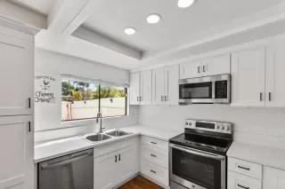 Photo #4: NDP2302546 Listing