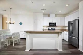 Photo #6: NDP2302621 Listing