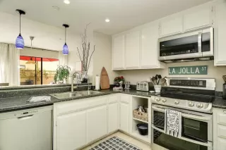 Photo #3: NDP2302694 Listing 