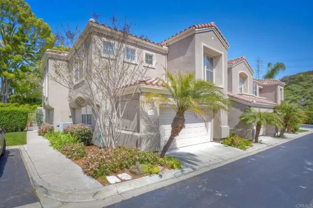 MLS: NDP2302795 Condo For Sale