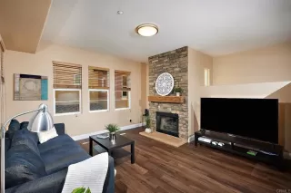 Photo #3: NDP2302935 Listing