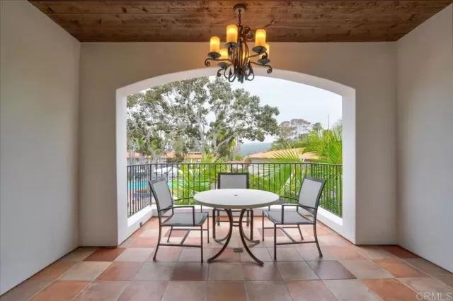 MLS: NDP2302946 Condo For Sale