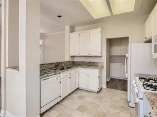 Photo #4: NDP2302997 Listing