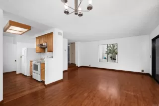 Photo #4: NDP2303032 Listing