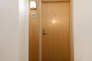 Photo #6: NDP2303117 Listing