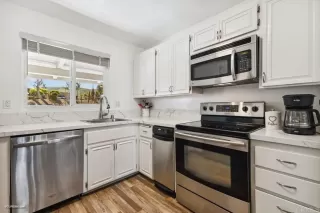 Photo #3: NDP2303274 Listing