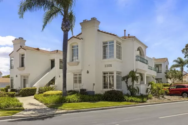 MLS: NDP2303294 Condo For Sale