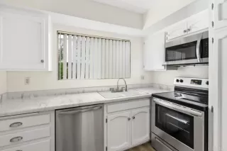 Photo #6: NDP2303355 Listing