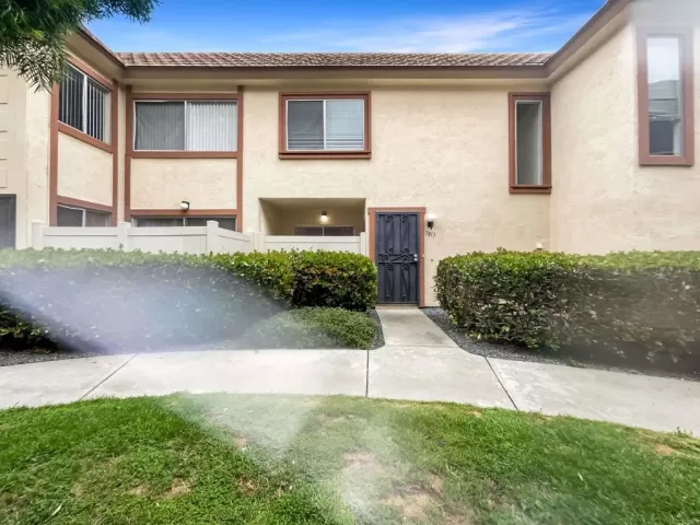 MLS: NDP2303357 Condo For Sale