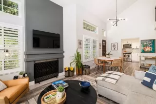 Photo #5: NDP2303393 Listing