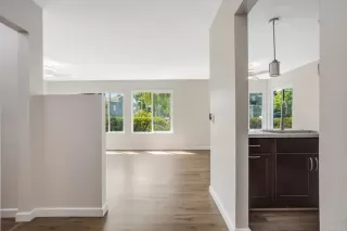 Photo #6: NDP2303403 Listing