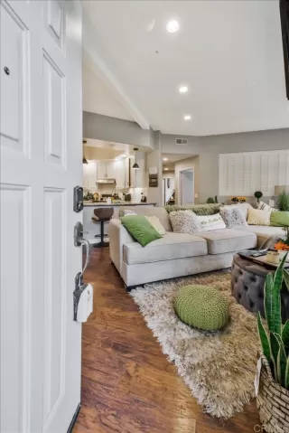 Photo #2: NDP2303455 Listing 