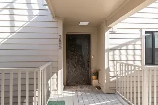 Photo #6: NDP2303462 Listing