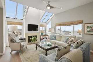 Photo #4: NDP2303552 Listing