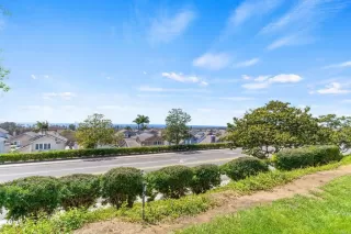 Photo #5: NDP2303663 Listing