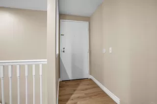 Photo #2: NDP2303866 Listing